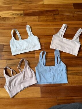 Bundle of 4 aerie Bralettes